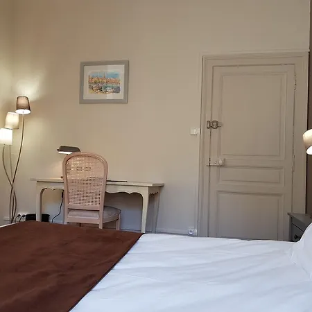 ホテル Bistrot Le Marceau リモージュ