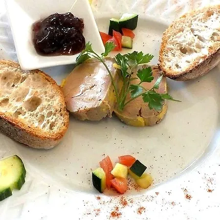 ホテル Bistrot Le Marceau リモージュ